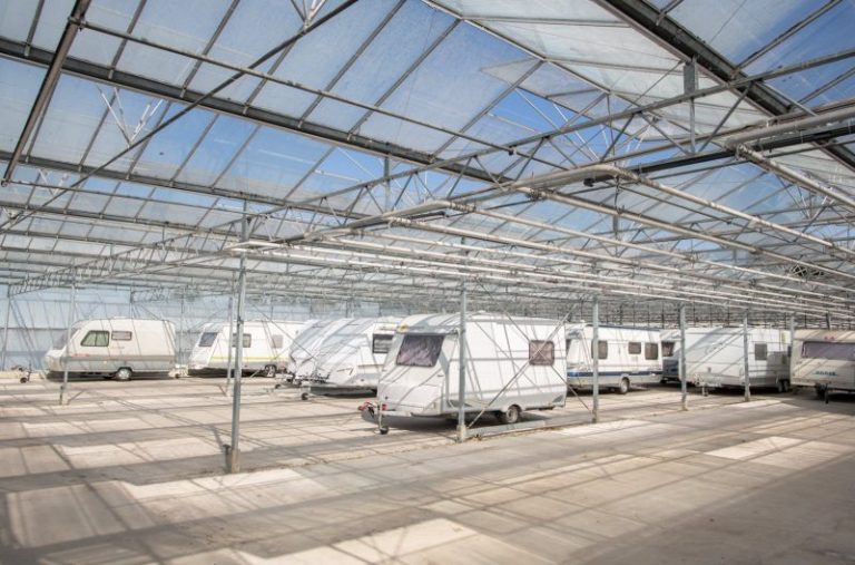 Stalling31_peel-en-maas