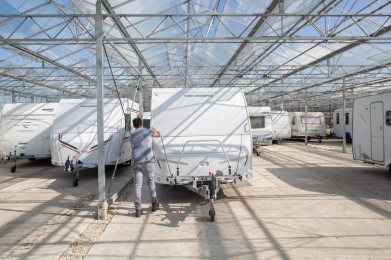 Stalling31_peel-en-maas