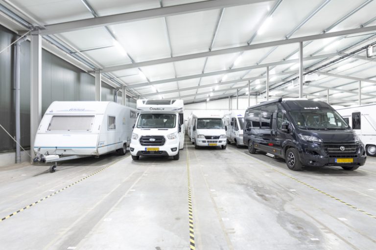 Camperstalling & caravanstalling Hedel